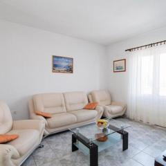 Apartment Alana - Two Bedroom Apartment with Terrace and Sea View - ST