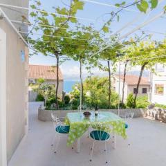 Studio apartment with terrace sea view