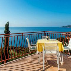 Guest House Fontana - Superior Studio with Sea View 2 Adults