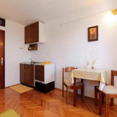 Apartments Nadia - Standard Studio Apartment A2