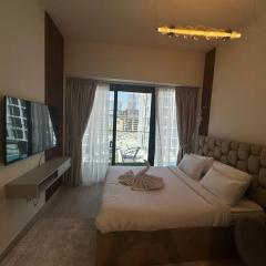 Stunning Studio in Meydan