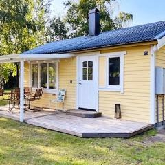 6 person holiday home in MELLBYSTRAND-By Traum