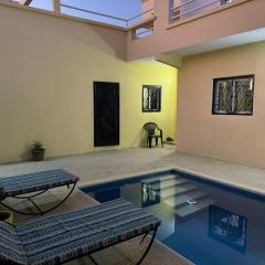 Villa à Malicounda 3 chambres, piscine, calme et confort à 10 min de Saly