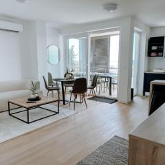 3 Bedroom Apartment La Casa Marcina