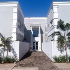 Apto novo, central e aconchegante em Foz
