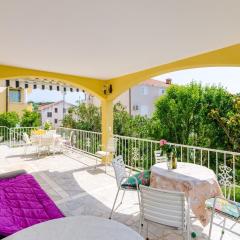 Villa Bind - Comfort Double Room with Patio and Garden View R4