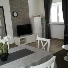 Apartment Villa Bijele Stijene - Two Bedroom Apartment with Terrace and Sea View