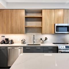 Global Luxury Suites at Town Center