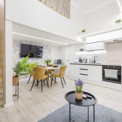 Stylish & Cozy Apartment