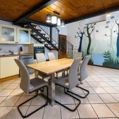 Emerald River Apartment