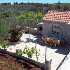 Holiday Home in Mirca with terrace