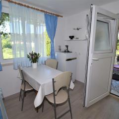 Guest House Kanjuo - Studio Apartment with Terrace and Garden View