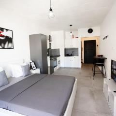 Hubstay - Klea's City Apartment Suite