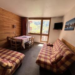 Résidence Saint Jacques B - Appartement fonctionnel · Proche des pistes et des commerces · Vue pistes MAE-3679