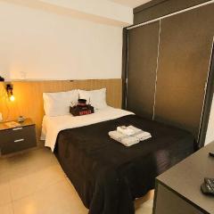 Nosso Apê 915: Piscina | TV Box | Academia - NA2002