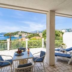 Apartments & Rooms Mara & Petrunjela - Two Bedroom Apartment with Terrace and Sea View