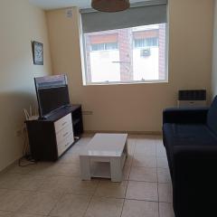 Depto de 1 dormitorio en Blvd. San Juan cerca de La Cañada