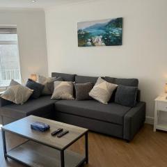 2 bedroom, Parking, Hounslow St