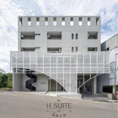 H suite inn