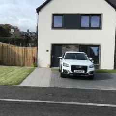 Sunny View, Montrose