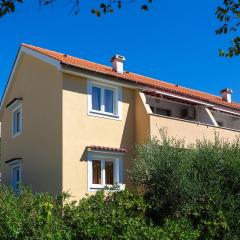 Awesome Apartment In Baska With Kitchen