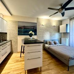 K22 Postępu 10 Chopin Airport