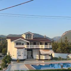 Villa ERVIN
