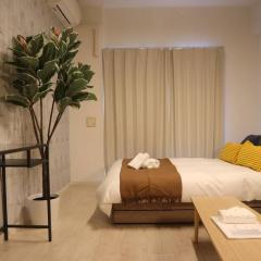 黒門市場徒歩5分 通天閣 難波エリア徒歩圏内 トイレと浴室付き まるまる貸切 エレベーター 204