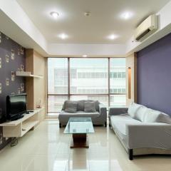 Modern Look and Comfort 2BR Kemang Village Apartment By Travelio