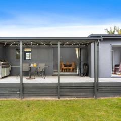 Holidays on Hampton - House plus sleep-out