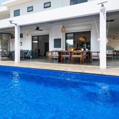 Villa SERENITY neuve,4 chambres, 5 min de la plage