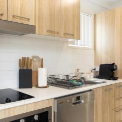 Smart Suites Self Check-in Apartments - N Freney