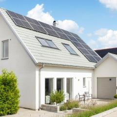 4 Bedroom Cozy Home In Ystad