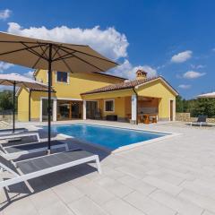 Holiday Home Villa Ana Lucija by Interhome