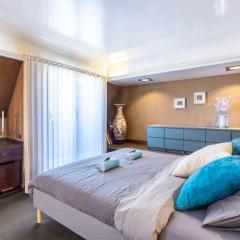 Attico di lusso con terrazzo a 10 Minuti dal Duomo