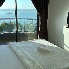 Carnelian Tower Hotel at ForestCity 4105 with WIFI