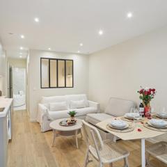 Lavie Maison AC Hot tub Montmartre