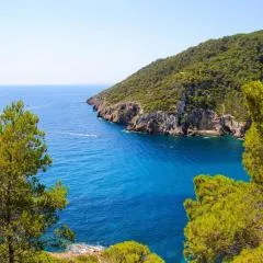 7 Bedroom Villa with Pool - 5mins walk to Cala Llonga Beach - Can Ramon