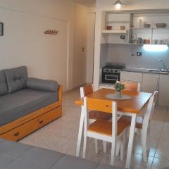 Departamento en pleno centro con cochera