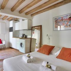 3min Notre Dame de Paris | Studio