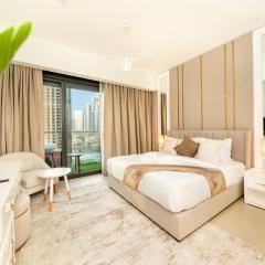 Skyline 2 Bedroom Apartment I Burj Khalifa & Fountain Views I Free Gym, Pool, Parking, Wi-Fi and PS5