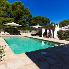 INNOUTHOME Chalet familiar con piscina privada numero u