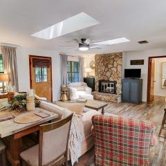 Lakefront Emerald Point Wfirepit & Kayaks