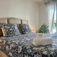 Le Timbaud, T4 cosy, balcon, parking, aux portes de Paris
