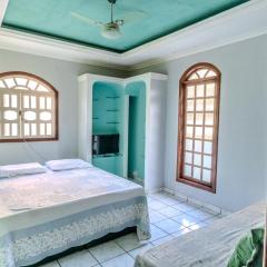 Quarto 4 com 3 camas para Sollteiro