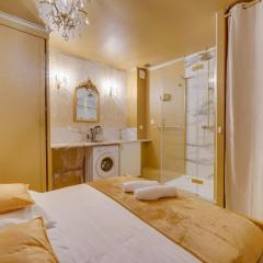 Compact City-Centre Studio with Parking and Wi-Fi