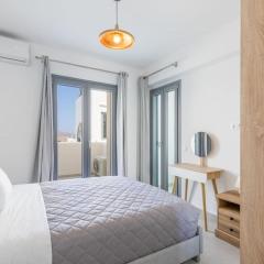 Mykonos Luxury Apartment with Jacuzzi