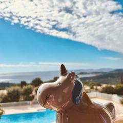 STUDIO POOL HOUSE MDT 2 ETOILES VUE MER PANORAMIQUE AMAZING SEA VIEW WIFI LINGE LINEN INCLUT AIRCONDITIOn