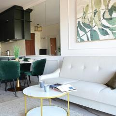 City Center - Amber Sky Apartments by Apartmore