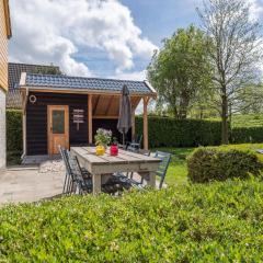 Seaside Holiday Home with Sauna